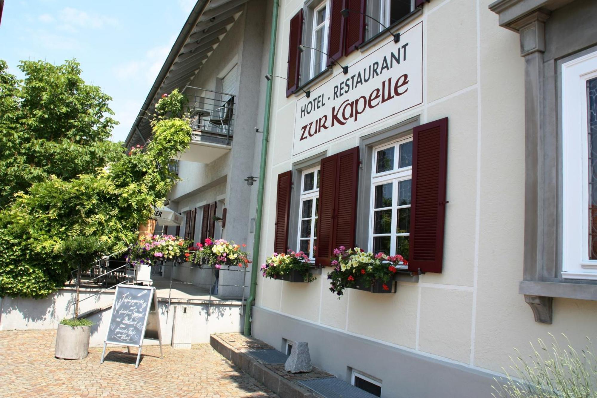 ホテル Zur Kapelle クレスブロン・アム・ボーデンゼー エクステリア 写真